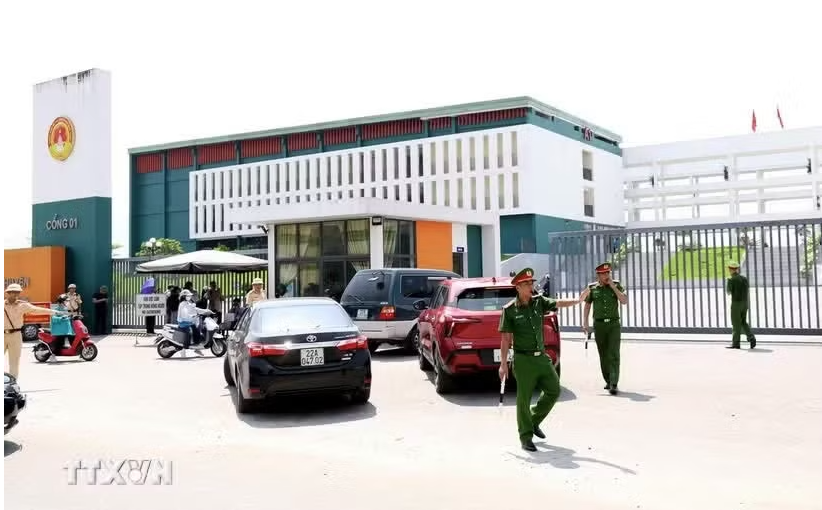 Công bố điểm thi lại tốt nghiệp của thí sinh tại Điểm thi Trung học phổ thông Chuyên Tuyên Quang